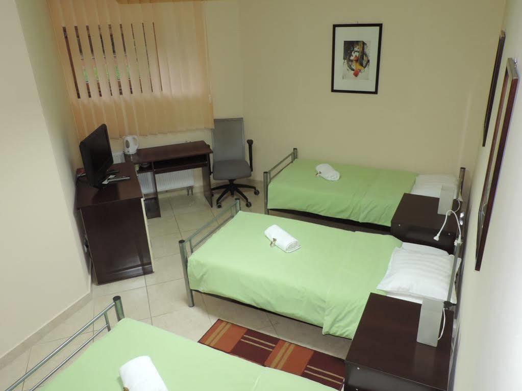בוקרשט Monte Carlo Palace Rooms מראה חיצוני תמונה