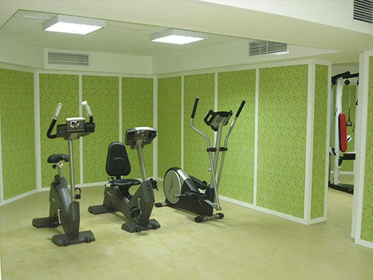 בוקרשט Monte Carlo Palace Rooms מראה חיצוני תמונה